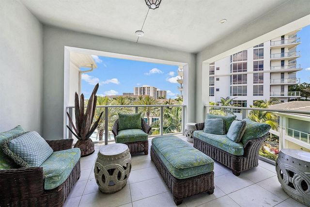 110 Water Club Court N, North Palm Beach, FL 33408