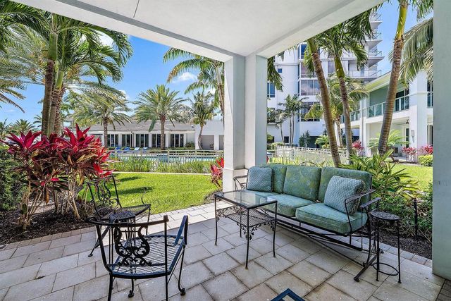 110 Water Club Court N, North Palm Beach, FL 33408