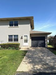 724 Oakton Road, Montgomery, IL 60538