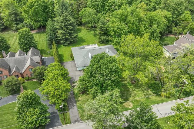 6625 N Clippinger Drive, Indian Hill, OH 45243