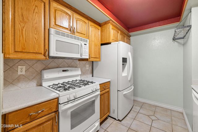 2044 Covington Avenue, Simi Valley, CA 93065