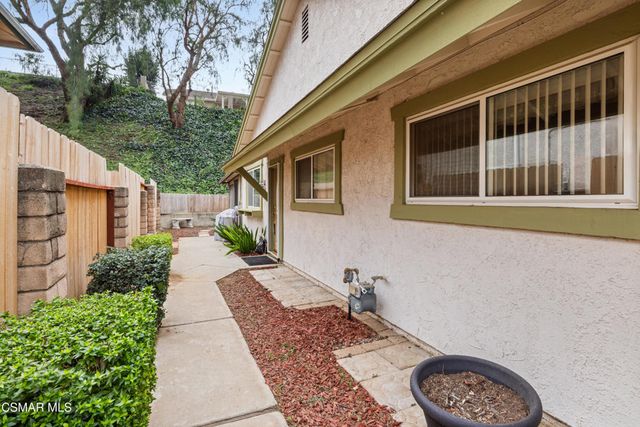 2044 Covington Avenue, Simi Valley, CA 93065