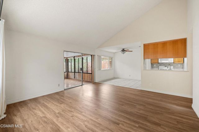 2044 Covington Avenue, Simi Valley, CA 93065