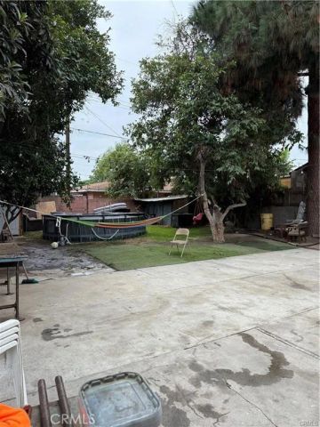 1722 W Pine, Santa Ana, CA 92703