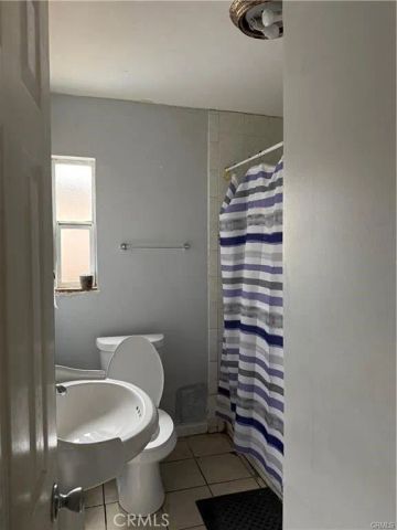 1722 W Pine, Santa Ana, CA 92703