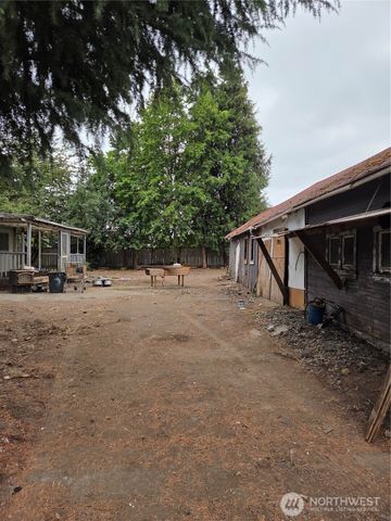 111 Calistoga Street E, Orting, WA 98360
