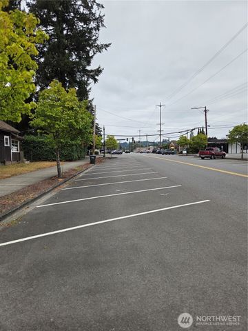 111 Calistoga Street E, Orting, WA 98360