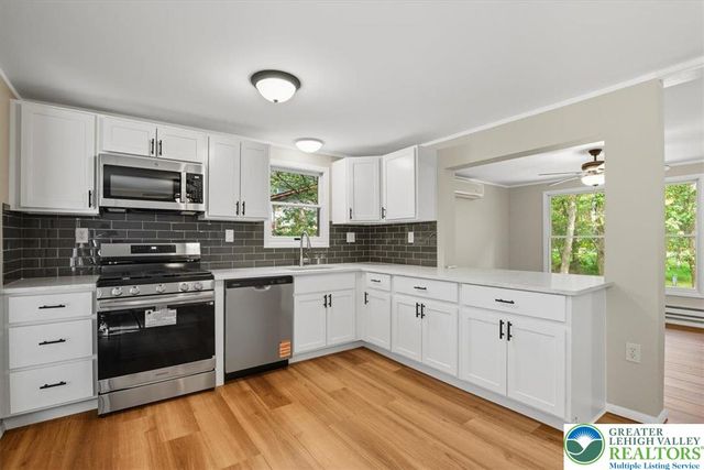 36 Piney Woods Drive, Penn Forest Twp, PA 18229