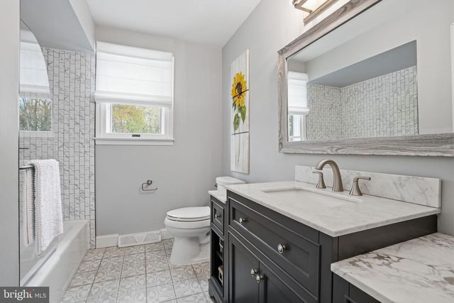 1431 SILO RD, Yardley, PA 19067