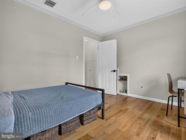 7 CARRIAGE DR, Downingtown, PA 19335
