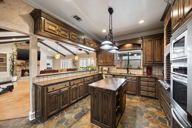 1041 N Munson Road, Royse City, TX 75189