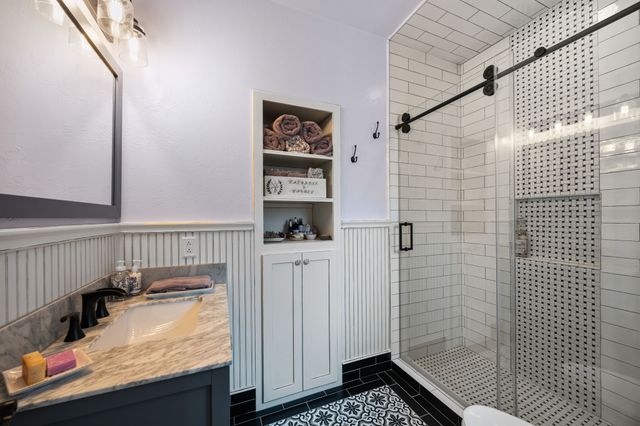 1041 N Munson Road, Royse City, TX 75189