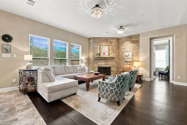 7816 Bettis Trophy DR, Austin, TX 78739