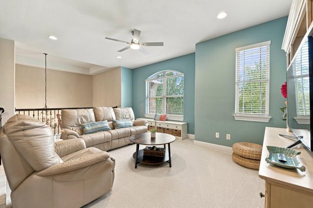 7816 Bettis Trophy DR, Austin, TX 78739