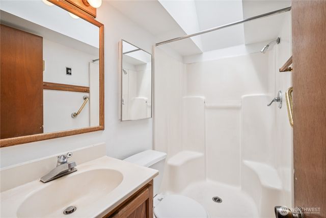 5104 S 368th Street, Auburn, WA 98001