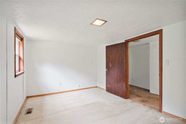 5104 S 368th Street, Auburn, WA 98001