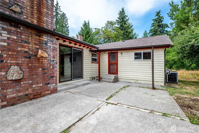 5104 S 368th Street, Auburn, WA 98001