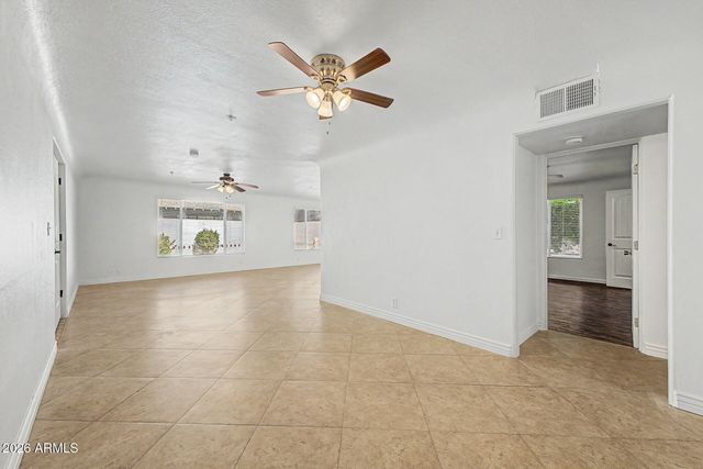 530 E ROSE Lane, Phoenix, AZ 85012