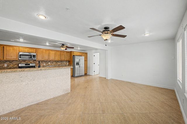 530 E ROSE Lane, Phoenix, AZ 85012