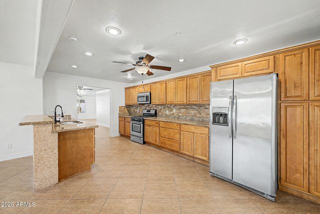 530 E ROSE Lane, Phoenix, AZ 85012