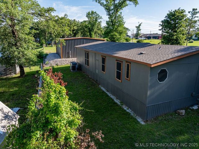 4610 Copperhead, Kingston, OK 73439