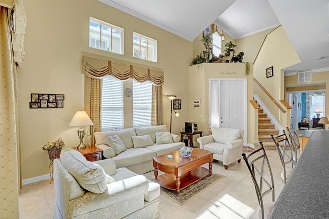 10484 SW Westlawn Boulevard, Port St. Lucie, FL 34987