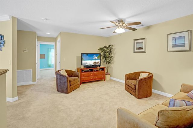 10484 SW Westlawn Boulevard, Port St. Lucie, FL 34987