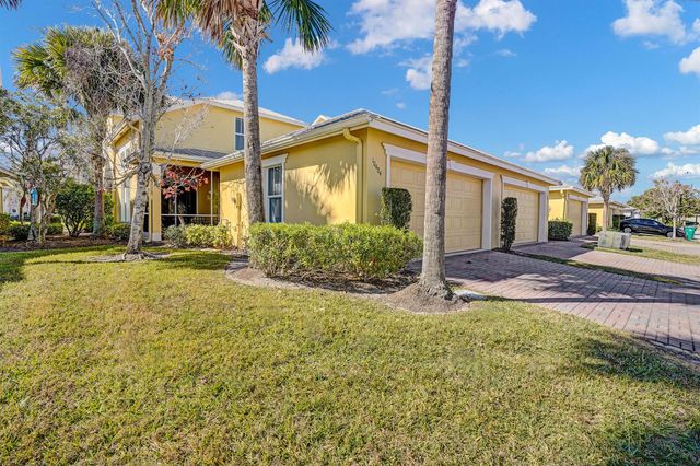 10484 SW Westlawn Boulevard, Port St. Lucie, FL 34987