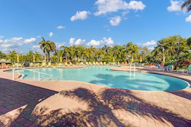 10484 SW Westlawn Boulevard, Port St. Lucie, FL 34987