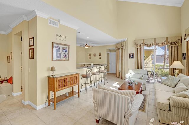 10484 SW Westlawn Boulevard, Port St. Lucie, FL 34987