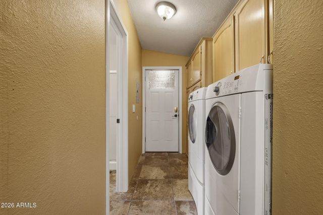 636 W SADDLE BUTTE Street, Apache Junction, AZ 85120