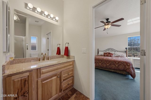 636 W SADDLE BUTTE Street, Apache Junction, AZ 85120