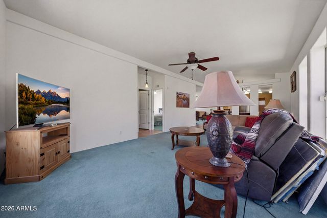 636 W SADDLE BUTTE Street, Apache Junction, AZ 85120