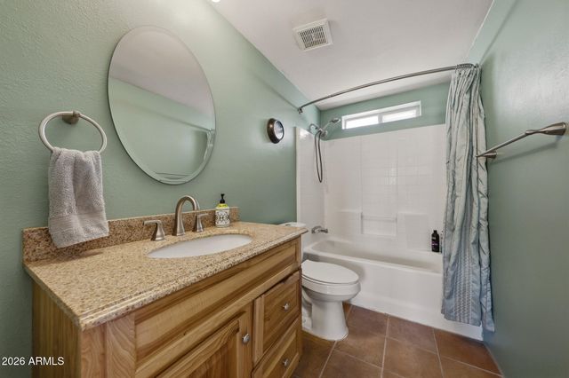 636 W SADDLE BUTTE Street, Apache Junction, AZ 85120