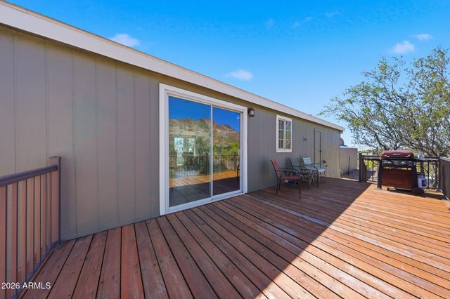 636 W SADDLE BUTTE Street, Apache Junction, AZ 85120