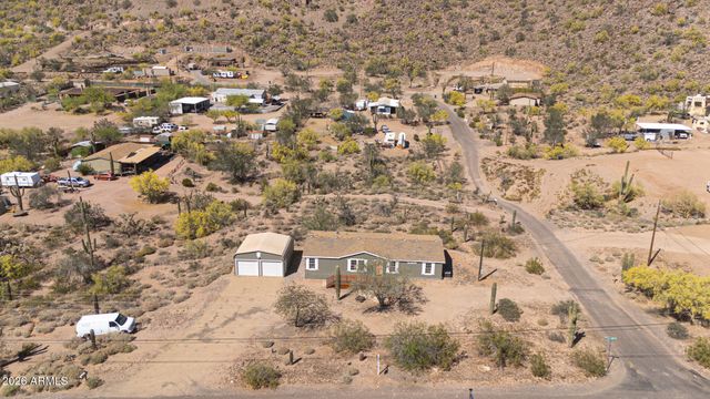 636 W SADDLE BUTTE Street, Apache Junction, AZ 85120