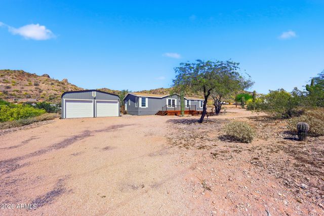 636 W SADDLE BUTTE Street, Apache Junction, AZ 85120