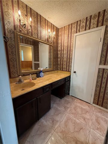 6702 Wood Duck Dr, Corpus Christi, TX 78413