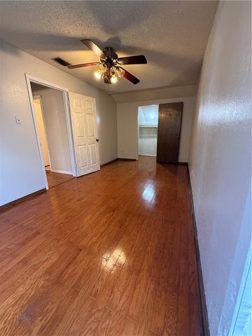 6702 Wood Duck Dr, Corpus Christi, TX 78413