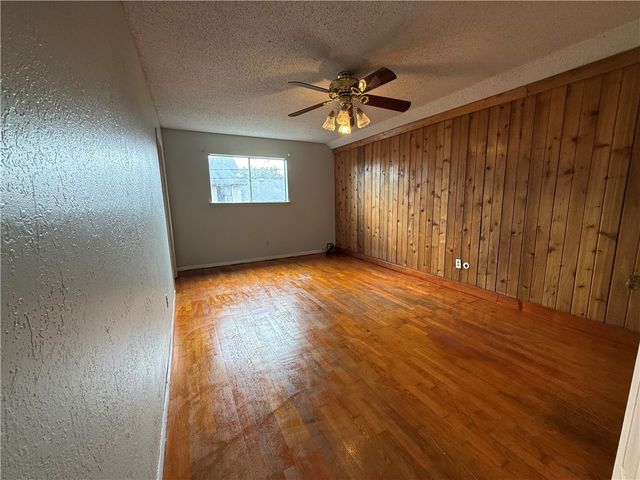 6702 Wood Duck Dr, Corpus Christi, TX 78413
