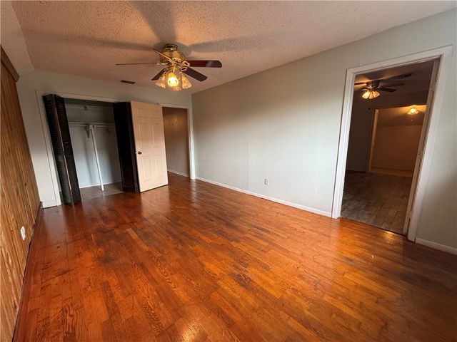 6702 Wood Duck Dr, Corpus Christi, TX 78413