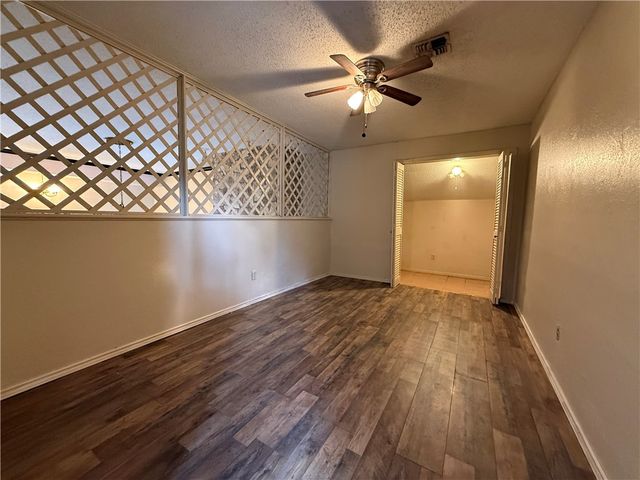 6702 Wood Duck Dr, Corpus Christi, TX 78413