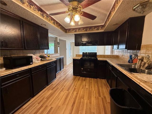 6702 Wood Duck Dr, Corpus Christi, TX 78413