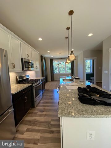 14261 TRAVILAH RD., Rockville, MD 20850