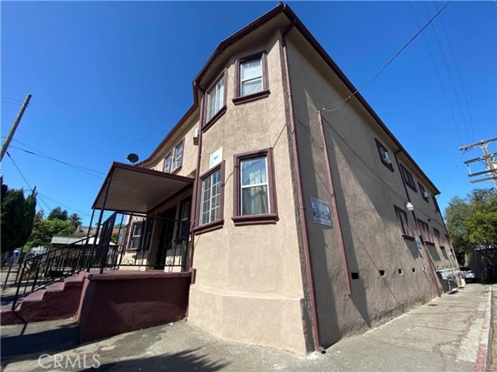 727 Cornwell, Los Angeles, CA 90033