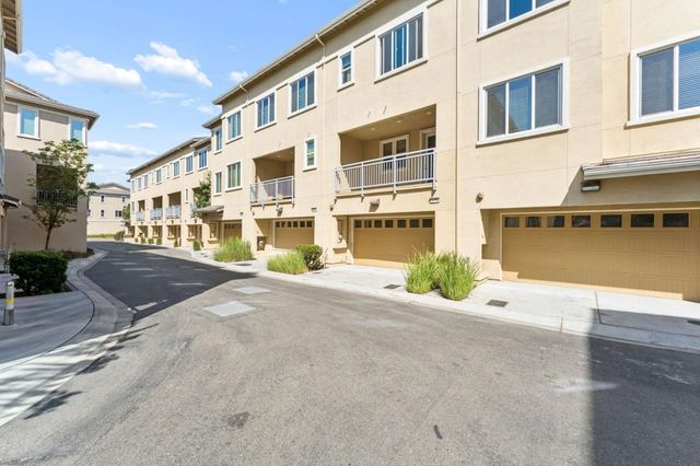 5978 Larkstone Loop, San Jose, CA 95123