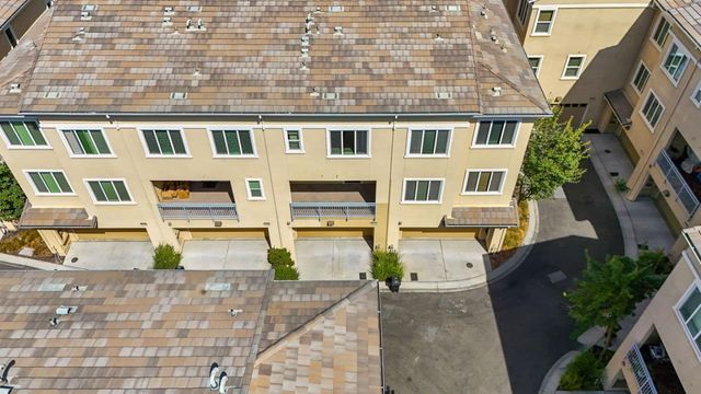 5978 Larkstone Loop, San Jose, CA 95123