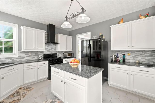 4502 Greenside Walk, Austell, GA 30106