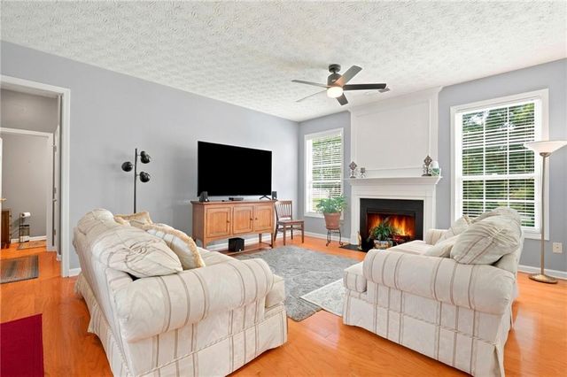 4502 Greenside Walk, Austell, GA 30106