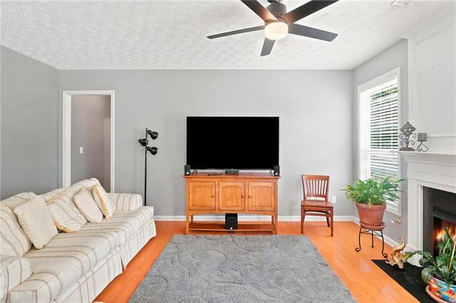 4502 Greenside Walk, Austell, GA 30106